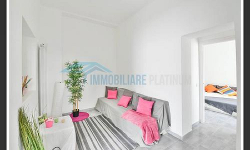 Bilocale Ampio E Lum...