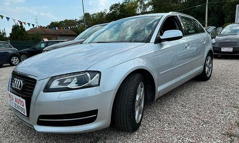 Audi A3 1.6 Tdi 105 ...