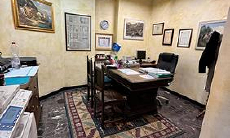 Palazzo / Stabile Di...