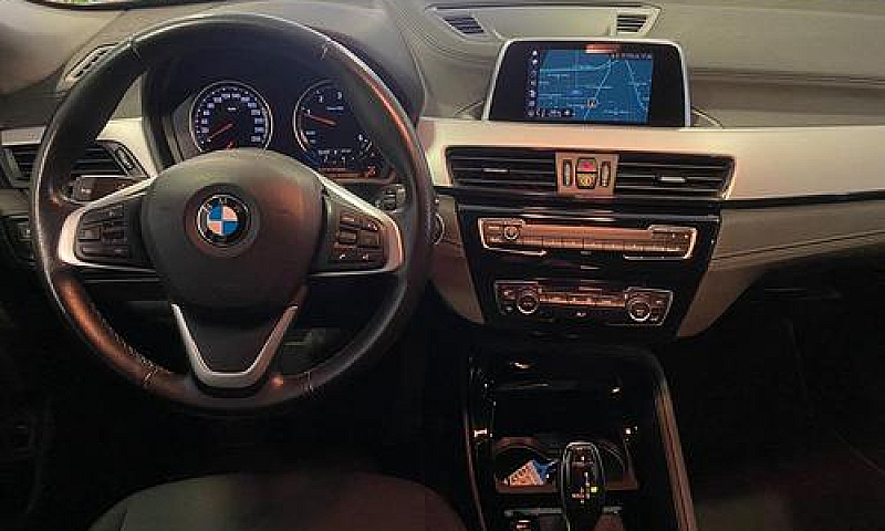 Bmw X2 Xdrive18D Bus...