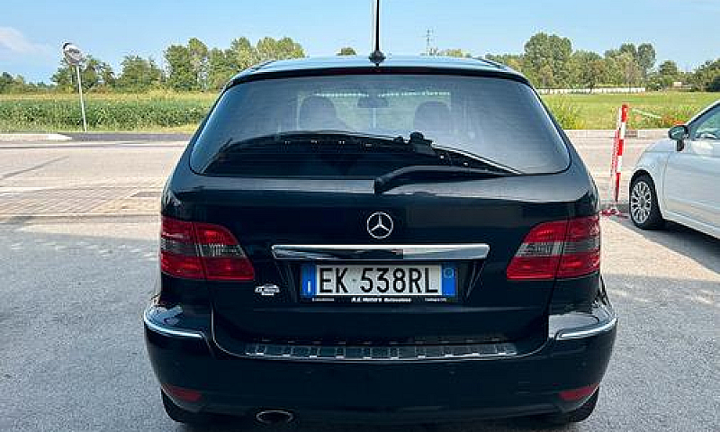 Mercedes B200 Cdi 14...
