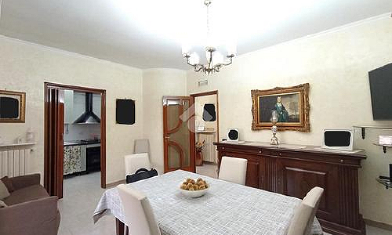 3 Locali A Andria...