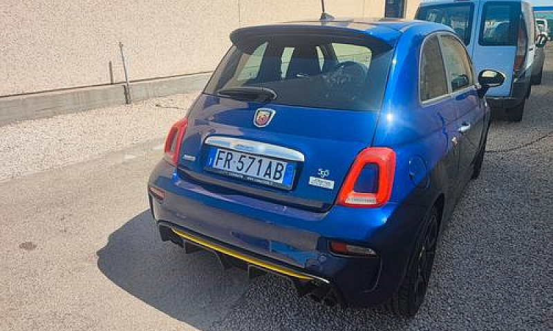 Abarth 595 1.4 Turbo...