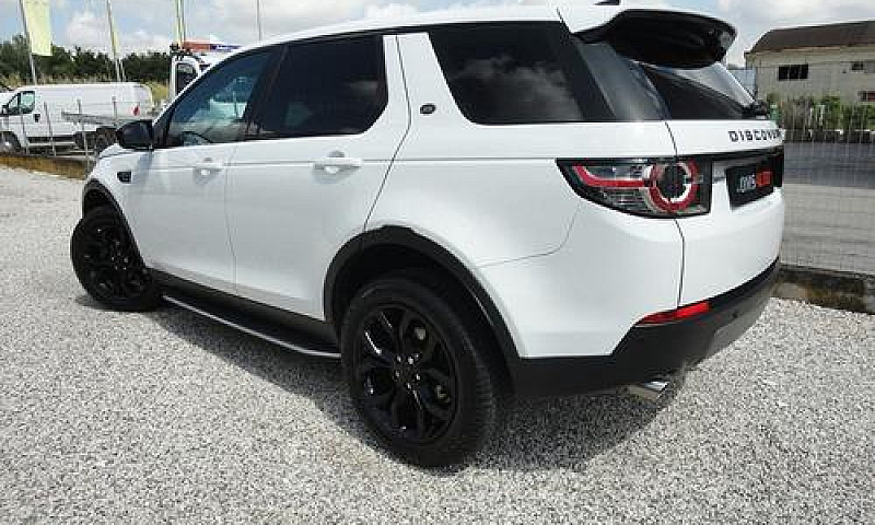 Land Rover Discovery...