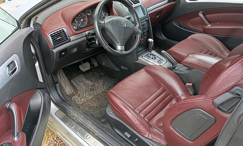 Peugeot 407 Coupé V6...