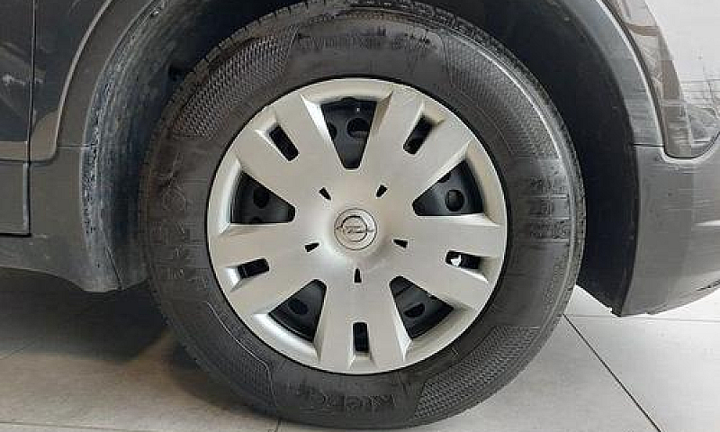 Opel Mokka 1.6 115Cv...