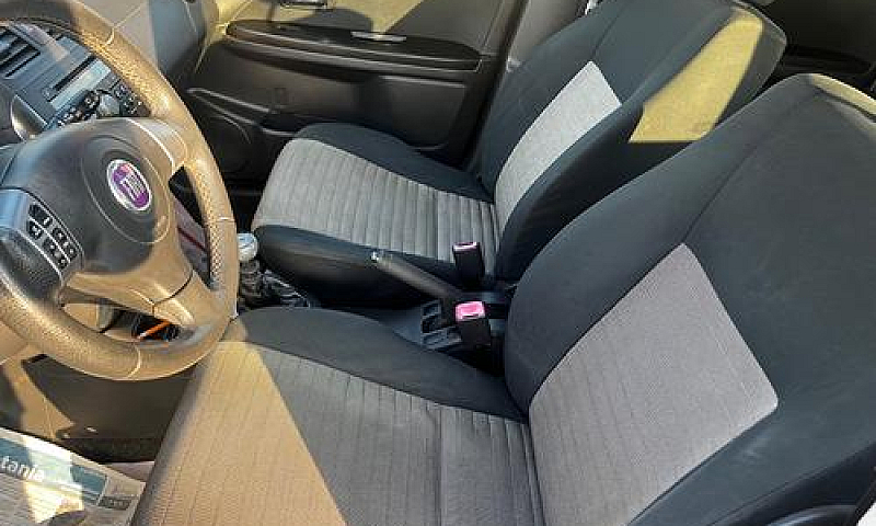 Fiat Sedici 1.9 Mjt ...