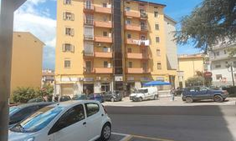 Appartamento Vendita...