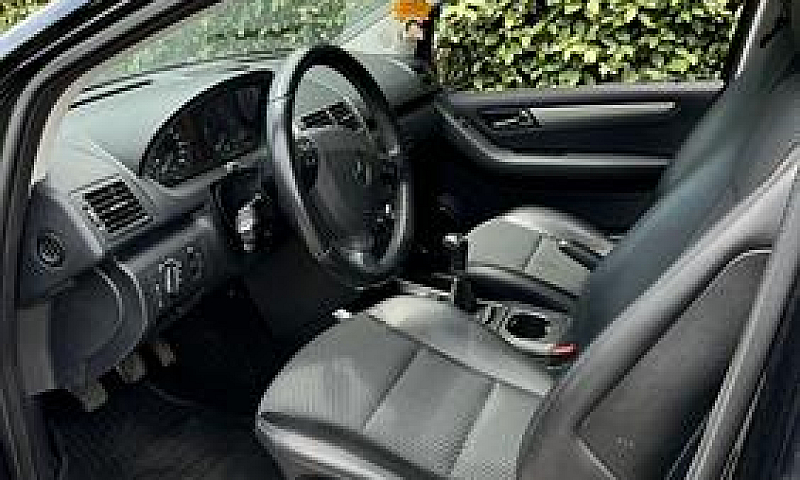 Mercedes-Benz A 160 ...