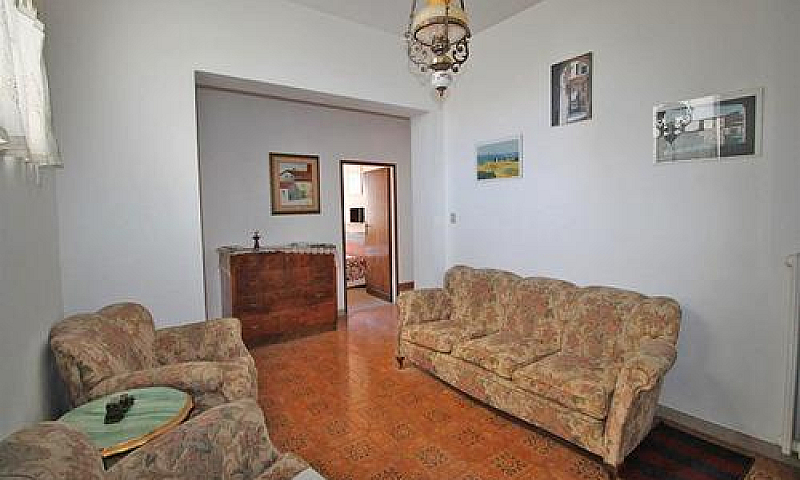 Montepulciano (Si), ...