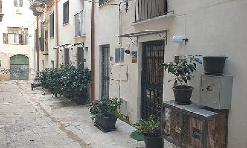 Celso Pied-A-Terre R...
