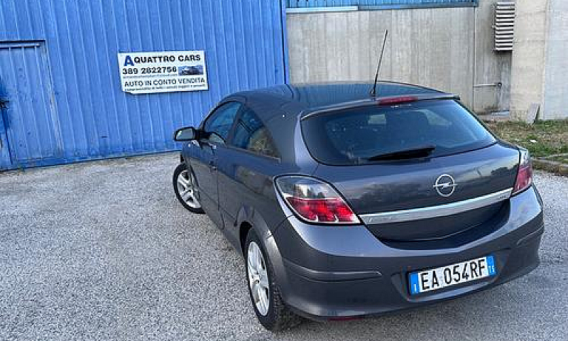 Opel Astra 1.4 100Cv...
