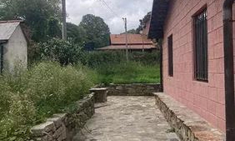 Casa Con Giardino...