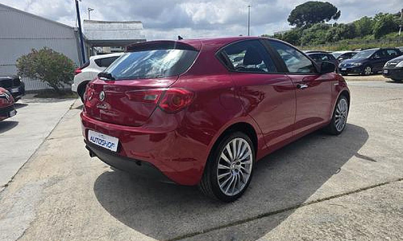 Alfa Romeo Giulietta...