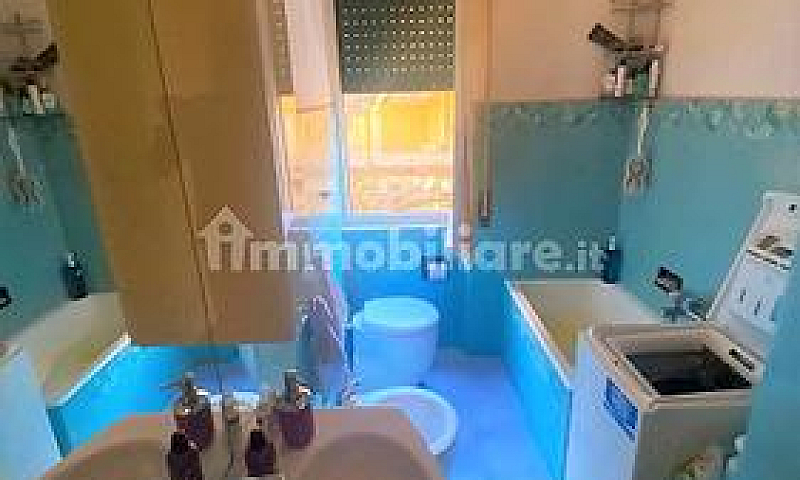 Camogli - Zona Semic...