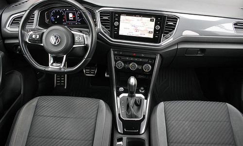 Volkswagen T-Roc 1.5...