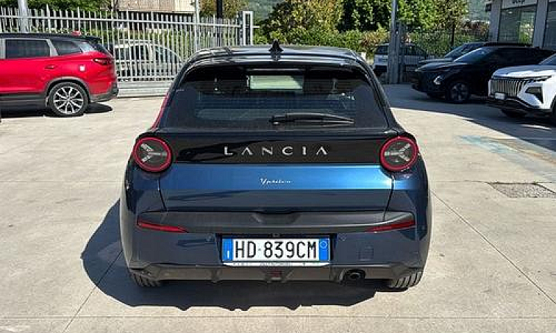 Lancia Ypsilon Nuova...