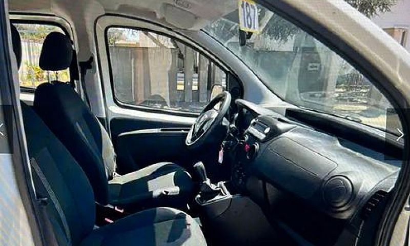 Fiat Qubo 1.3 Mjt 80...
