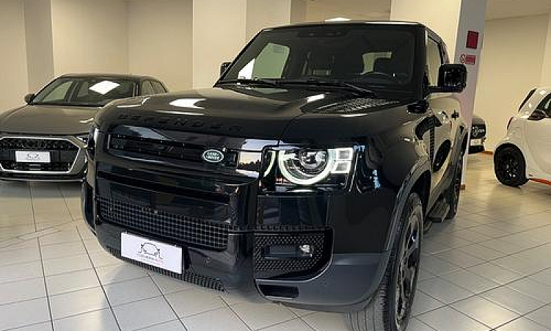 Land Rover Defender ...