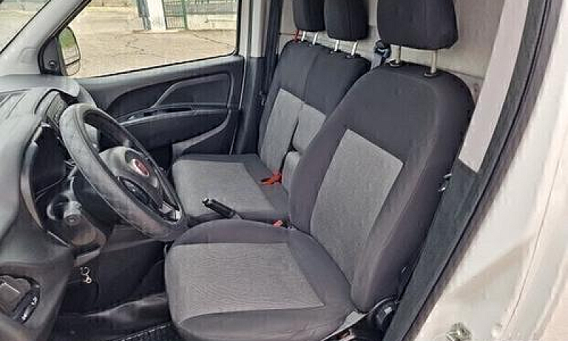 Fiat Doblò 1.4 T-Jet...