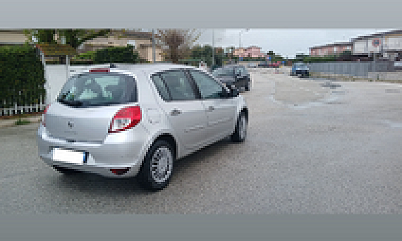 Renault Clio...