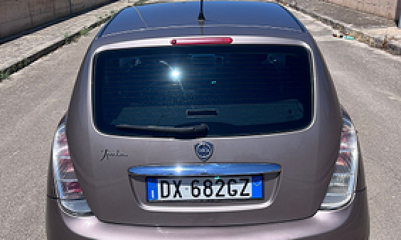 Lancia Y Gpl Casa Ma...