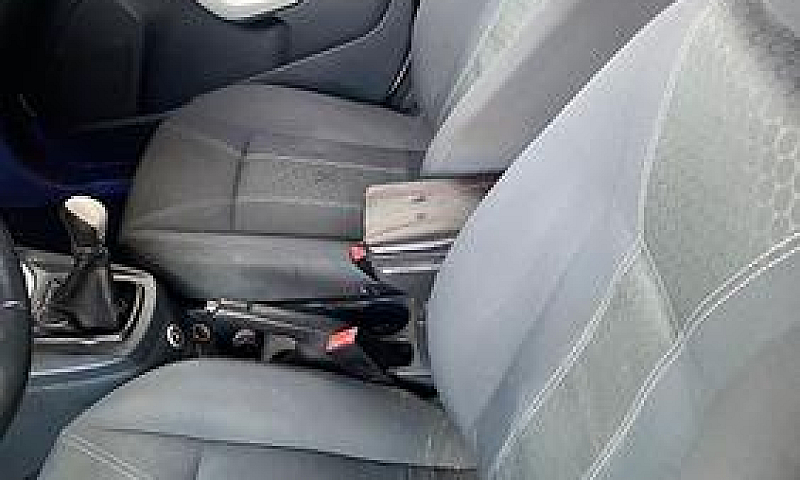 Ford Fiesta 1.4 Gpl...