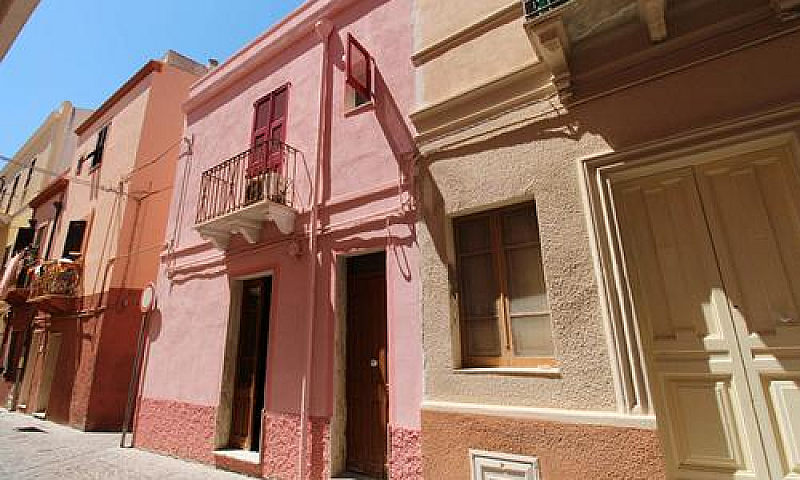 Casa Indipendente Al...