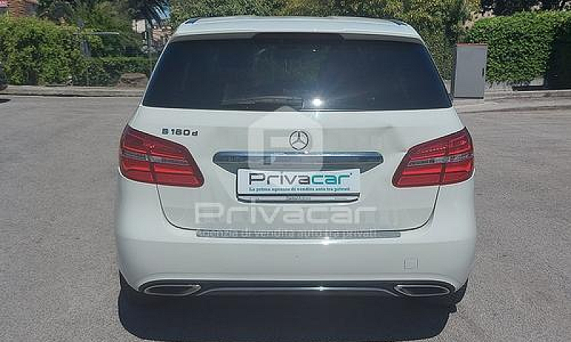 Mercedes B 180 D Spo...