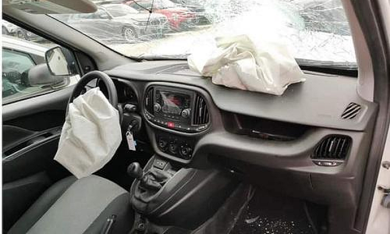 Fiat Doblo Anno 2021...