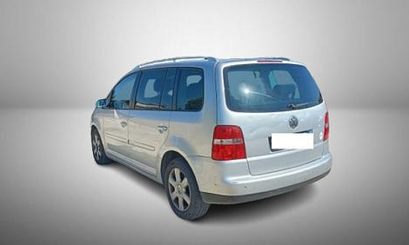 Volkswagen Touran 1....