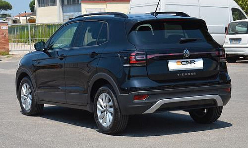 Volkswagen T-Cross 1...