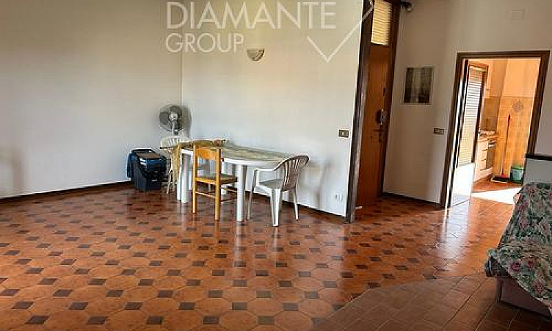 Appartamento Di 100 ...