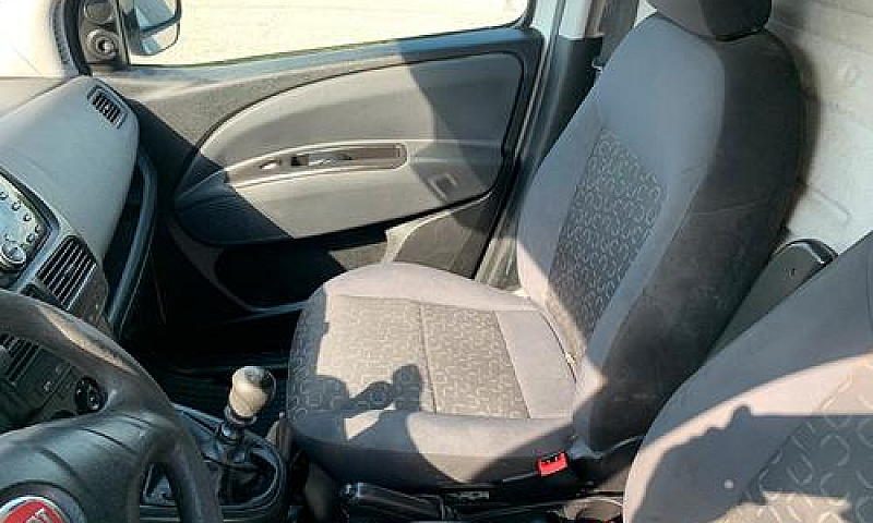 Fiat Doblo Maxi Meta...