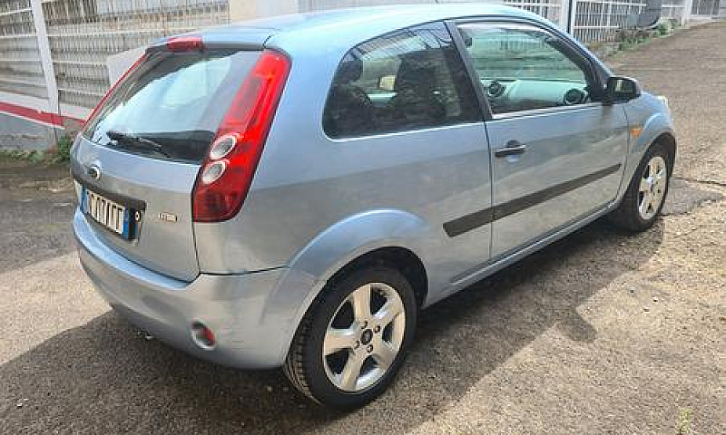 Ford Fiesta 1.4 Tdci...