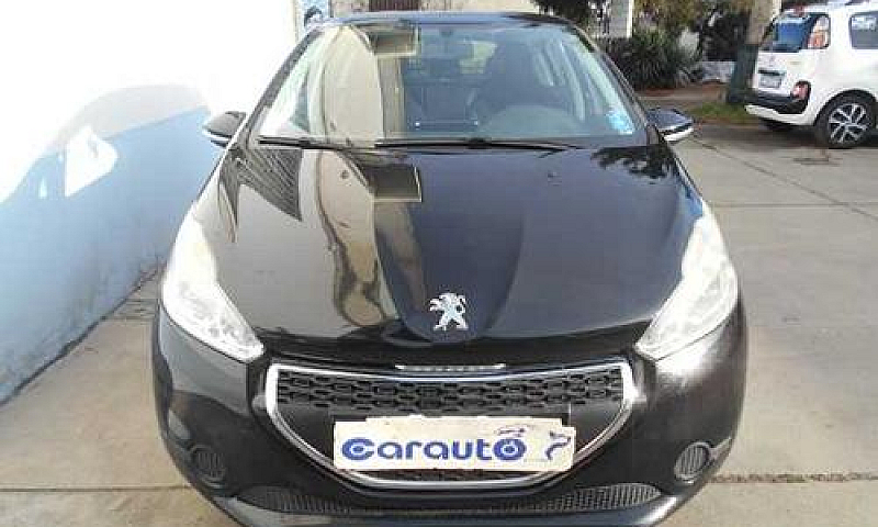 Peugeot 208 82 5P Ac...