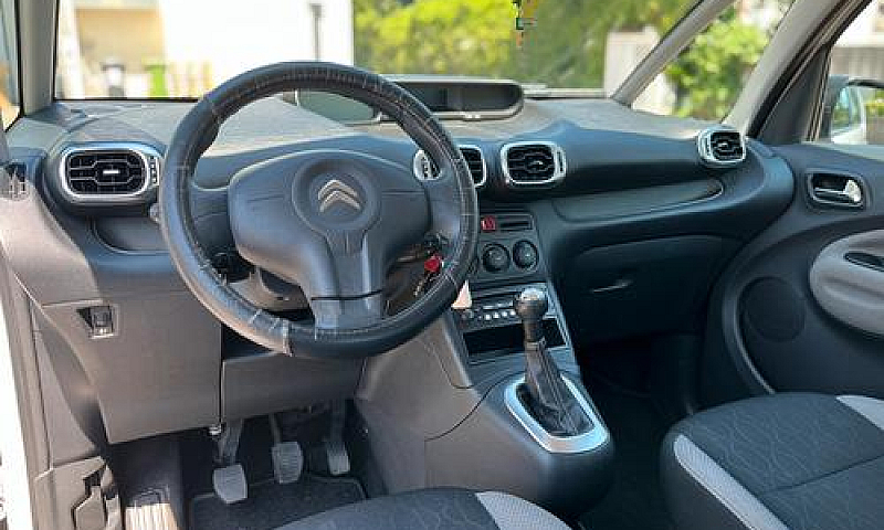 Citroen C3 Picasso 9...