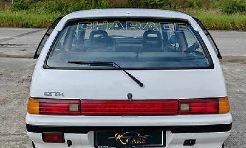 Daihatsu Charade Tur...
