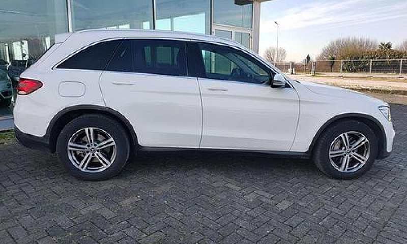 Mercedes-Benz Glc 22...