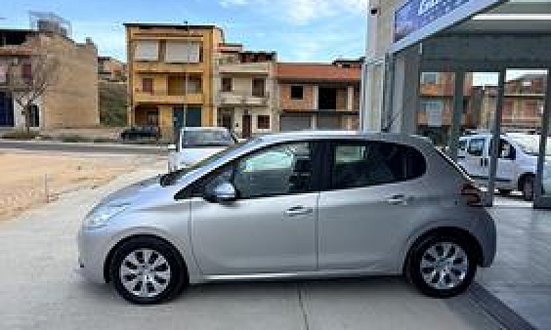 Peugeot 208 Bluehdi ...