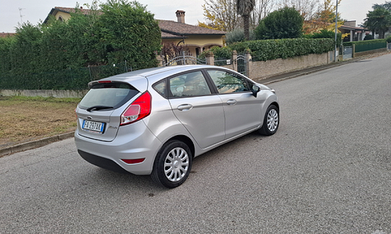 Ford Fiesta 1.4 Benz...