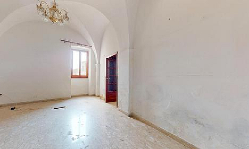 Ittiri. Via Manzoni....
