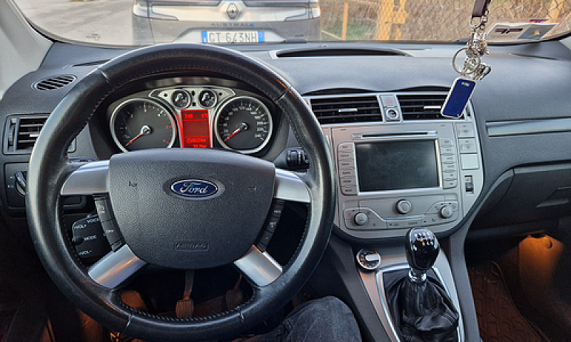 Ford Kuga 140Cv Tita...