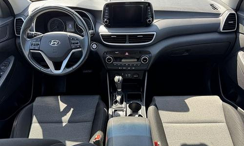 Hyundai Tucson 1.6 C...