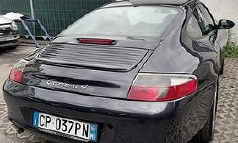 Porsche 911 Carrera ...