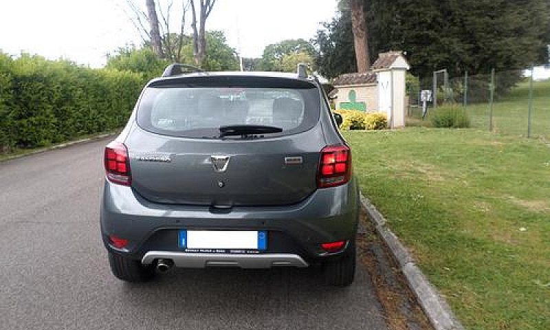 Dacia Sandero Stepwa...