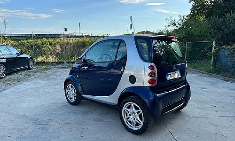 Smart Fortwo 700 Cou...