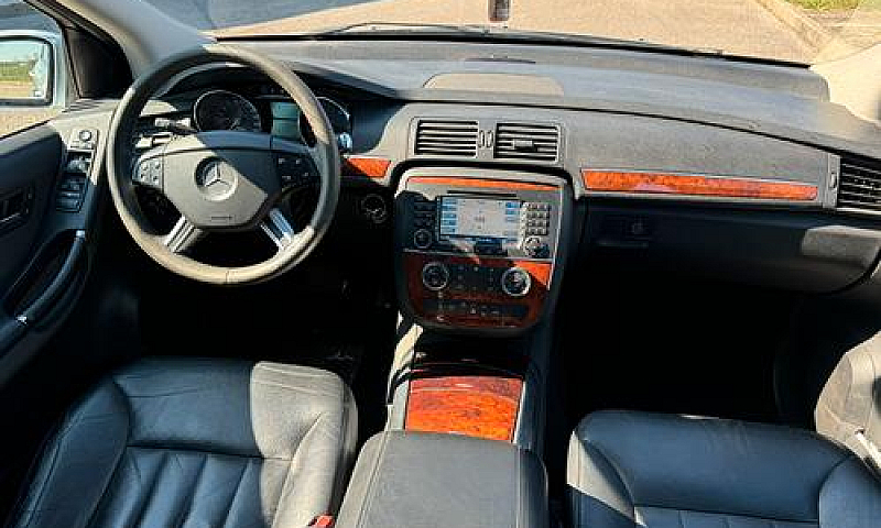 Mercedes Classe R 32...