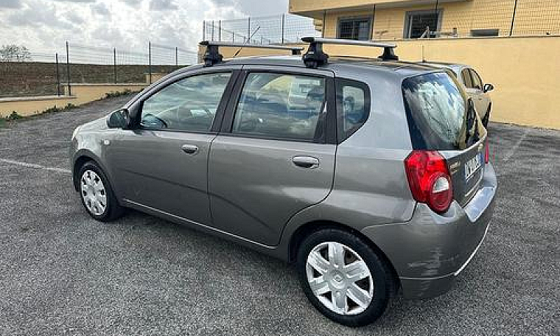 Chevrolet Aveo 1.2 5...