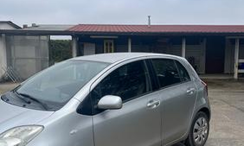Toyota Yaris - 2006...